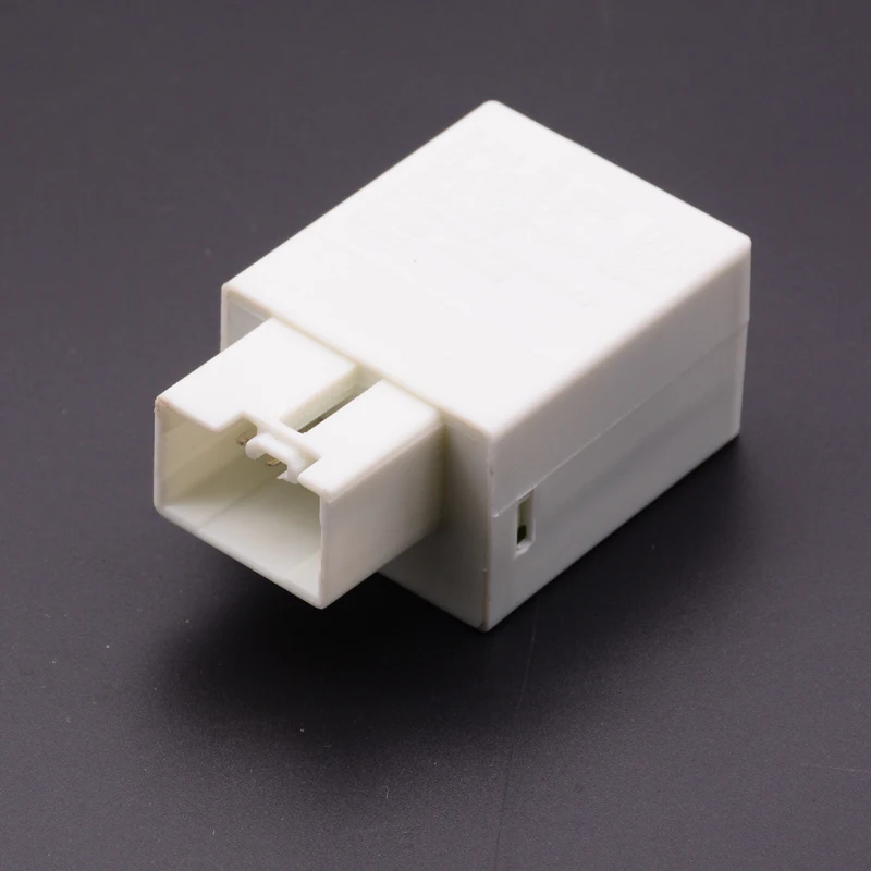 

7 Pin Car Hazard Warning Turn Signal Relay Flasher For Ford Mazda 6 MPV 2002 2003 2004 2005 2006 GJ6A66830 3211224320