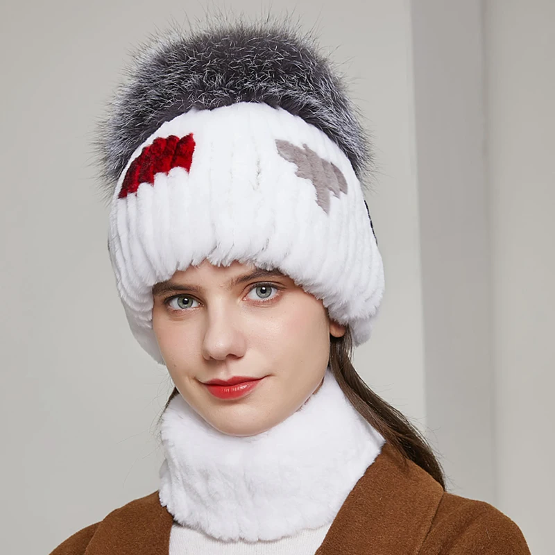 Chapeau en vraie fourrure de lapin pour femme, nouveau style d'hiver, rayures avec boule et écharpe en fourrure de renard argenté, mode de luxe, offre spéciale