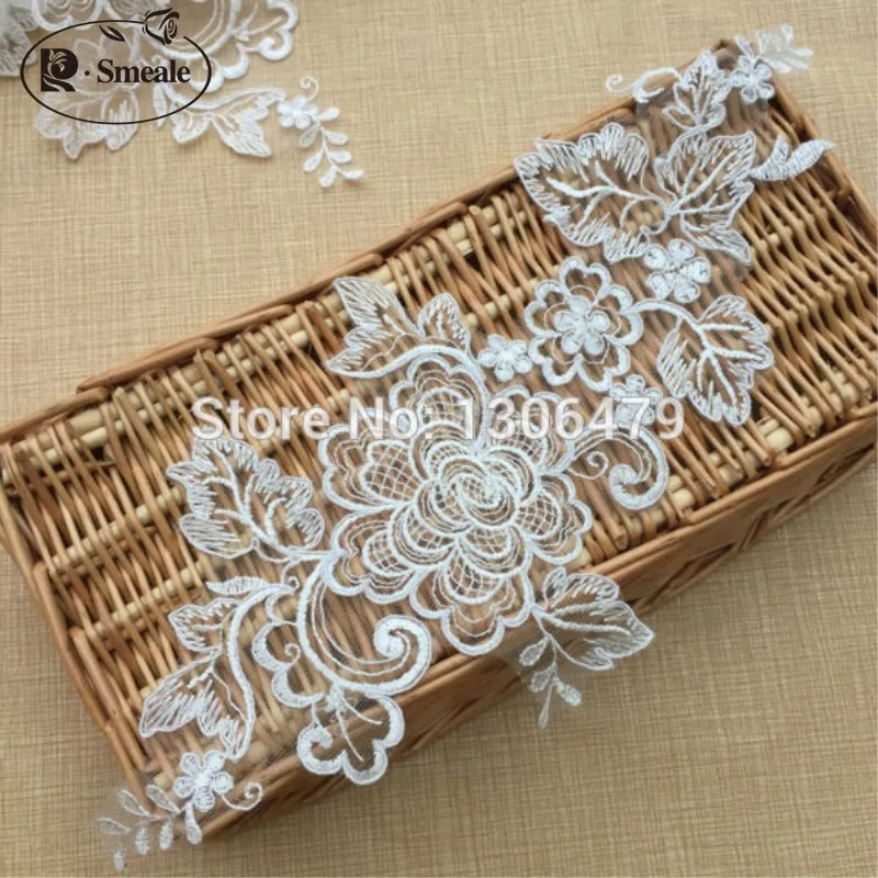 Corugato: Scopri il Fascino delle Applicazioni in Raso per Matrimoni e DIY