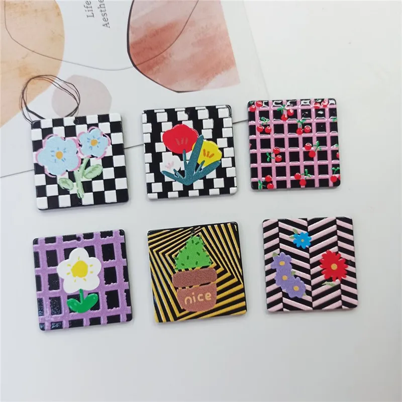 

Newest 40pcs/lot cartoon flowers lattice pattern print geometry square shape acrylic beads diy jewelry earring/garment accessory