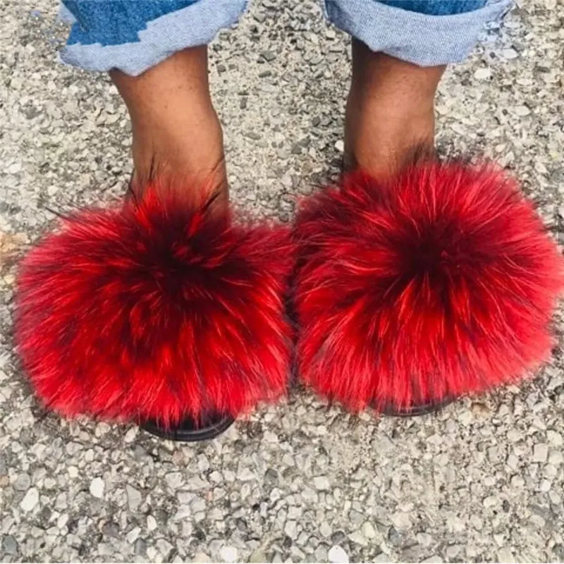 Furry Slides New Arrival Girl Luxury Fluffy Fur Slippers Fashion Fuzzy Slides Women Amazing Shoes Plush Fur Slides Wholesale Hot