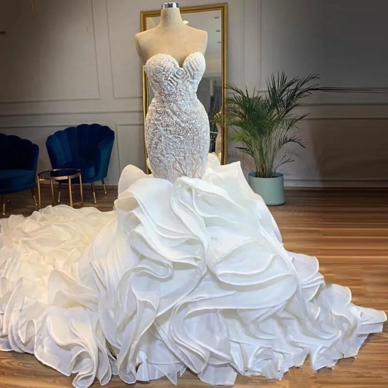 Cascading Ruffles Cathedral Train Mermaid Wedding Dresses 2020 Sweetheart Corset Back Beaded Work Arabic Church Wedding Gowns