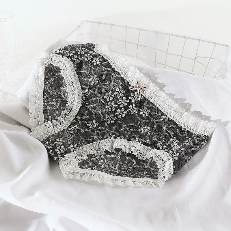 New Women\'s Underwear Sexy Lace Panties Fashion Flowers Breathable Comfort Briefs Mid Waist Seamless Underpants Lingerie