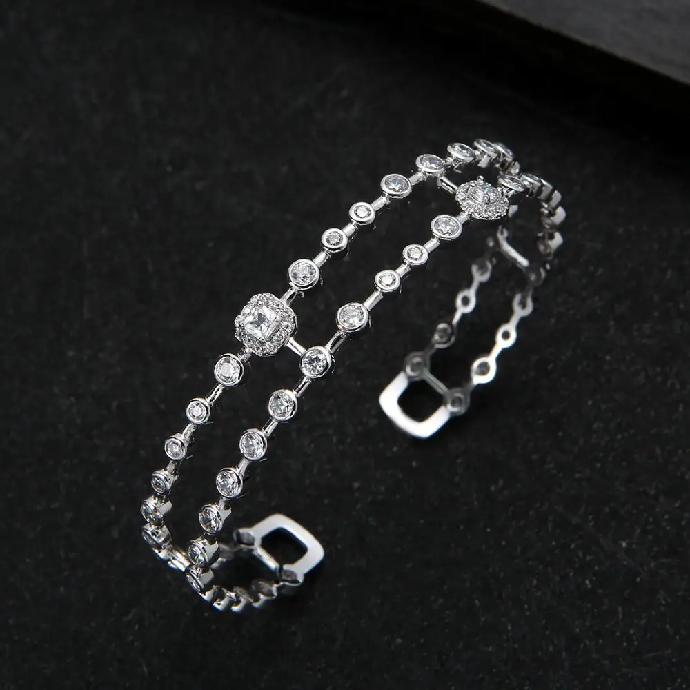 Luxury  Designer Top AccessoriesFashion Unique Jewel AAA Zircon MicPave Hand Bangle With Drop Shipping S0779