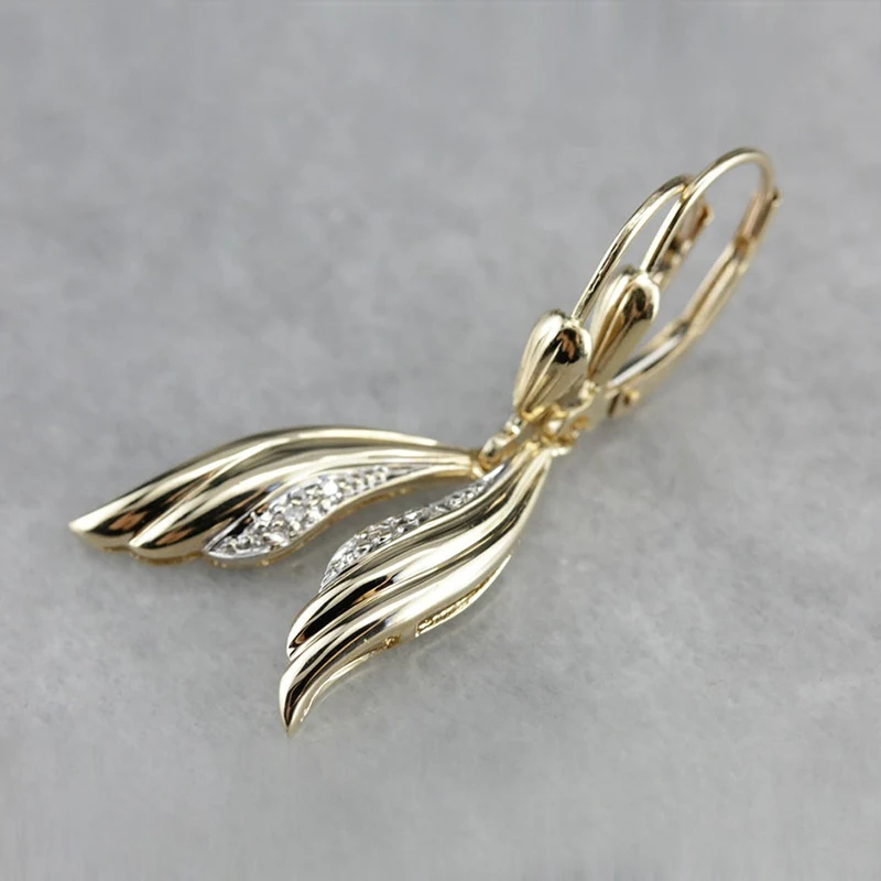 Huitan Mode Gold Farbe baumeln Ohrringe Braut Hochzeit Verlobung Ohrring mit Kristall cz Zirkonia gute Qualität Frauen schmuck