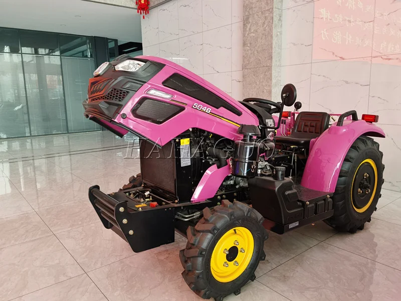 Kuta เตียงนอนและอาหารเช้า: Gardenhouse Mini Orchard รถแทรกเตอร์50HP สี่กระบอกสูบเครื่องยนต์เครื่องฟาร์มรถแทรกเตอร์