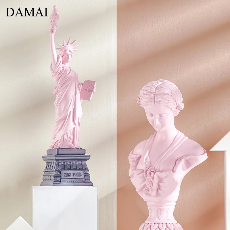 Creativity Statue of Liberty European Resin Artwork Ornaments Living Room Decorative Sculpture Crafts Nordic Decoration Home