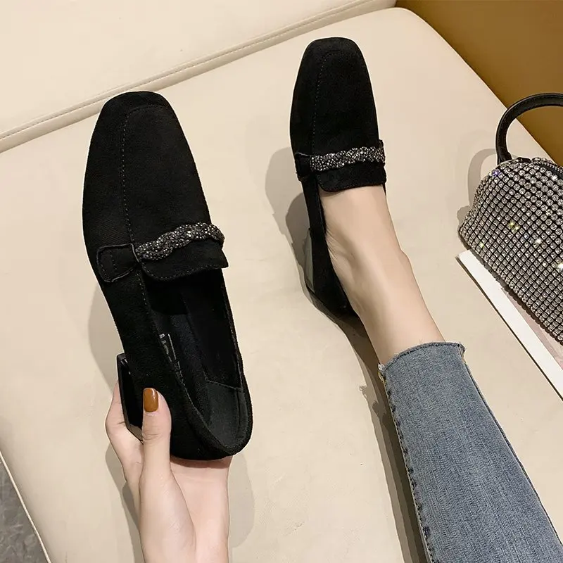 Fall/Winter 2021 Ladies Fashion Loafers Low Heel Boat Shoes Shoes Square Toe Dress Shoe Chain Faux Suede Plush Warm Ladies Shoes