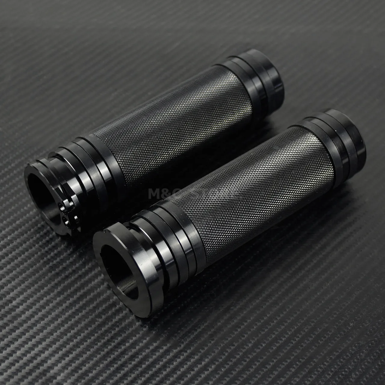 Lenkergriffe + Fußrastenfußrasten + Schalthebelnägel CNC für Harley Sportster XL883 1200 Touring Road King Dyna Breakout Softail