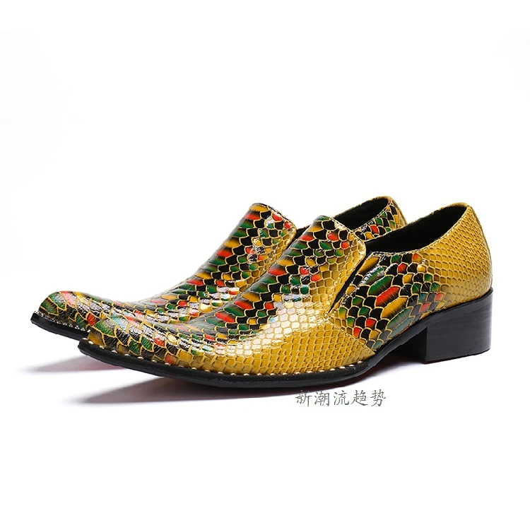 

Calçado Masculino Office Dress Wedding Mens Shoes Men Yellow Snake Skin Pointed Toe Slip On Studded Formal Oxford Shoes