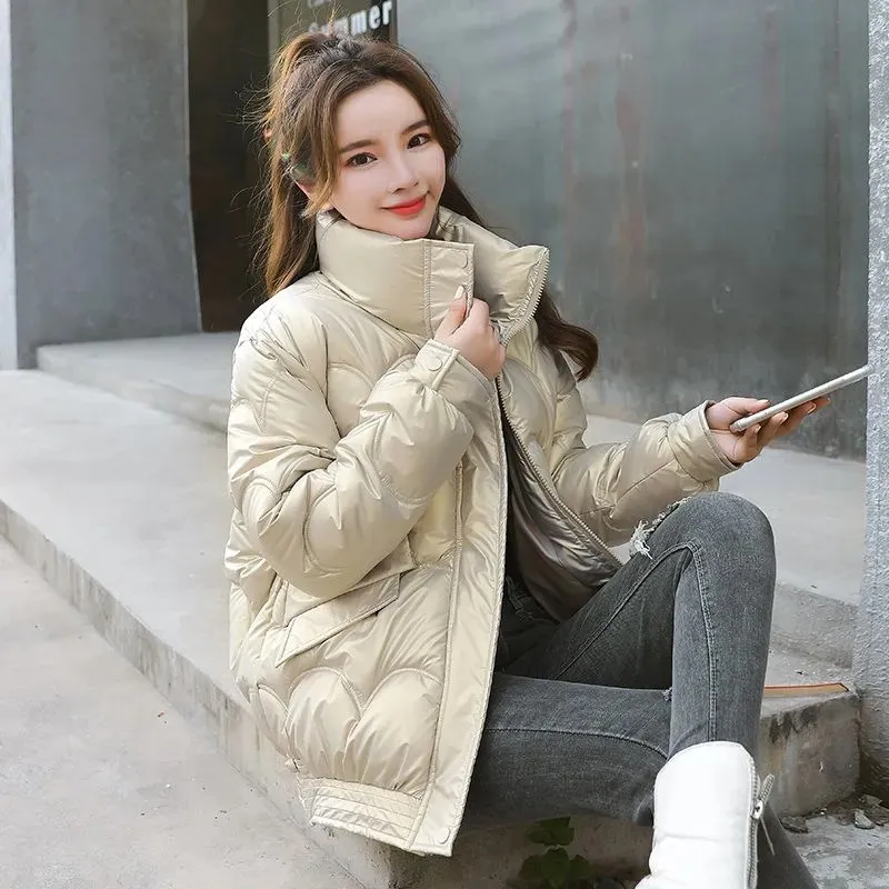 Nuova giacca invernale Parka da donna Abiti casual in cotone di alta qualità Cappotto spesso solido sciolto Giacche con cappuccio Capispalla femminile