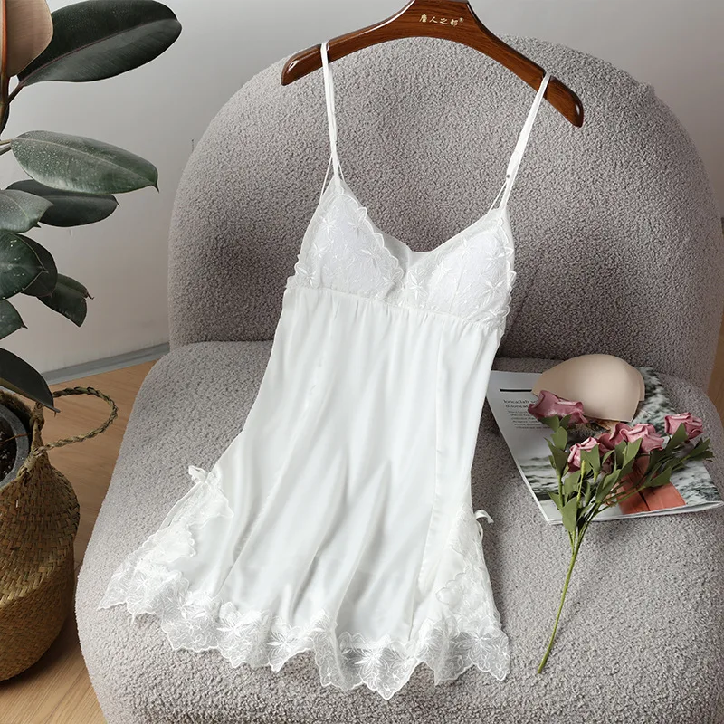 Black Sleeveless Nightdress Women Sleewpear Nightgown Summer Sexy Lace Mini Suspender Nightwear V-Neck Satin Home Dressing Gown