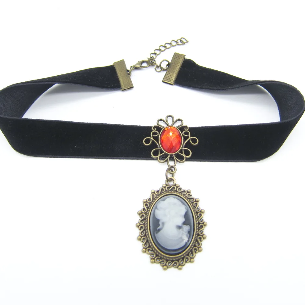 New Simple Style Black Farbic with DIY Vintage Gears Women`s Steampunk Velvet Choker