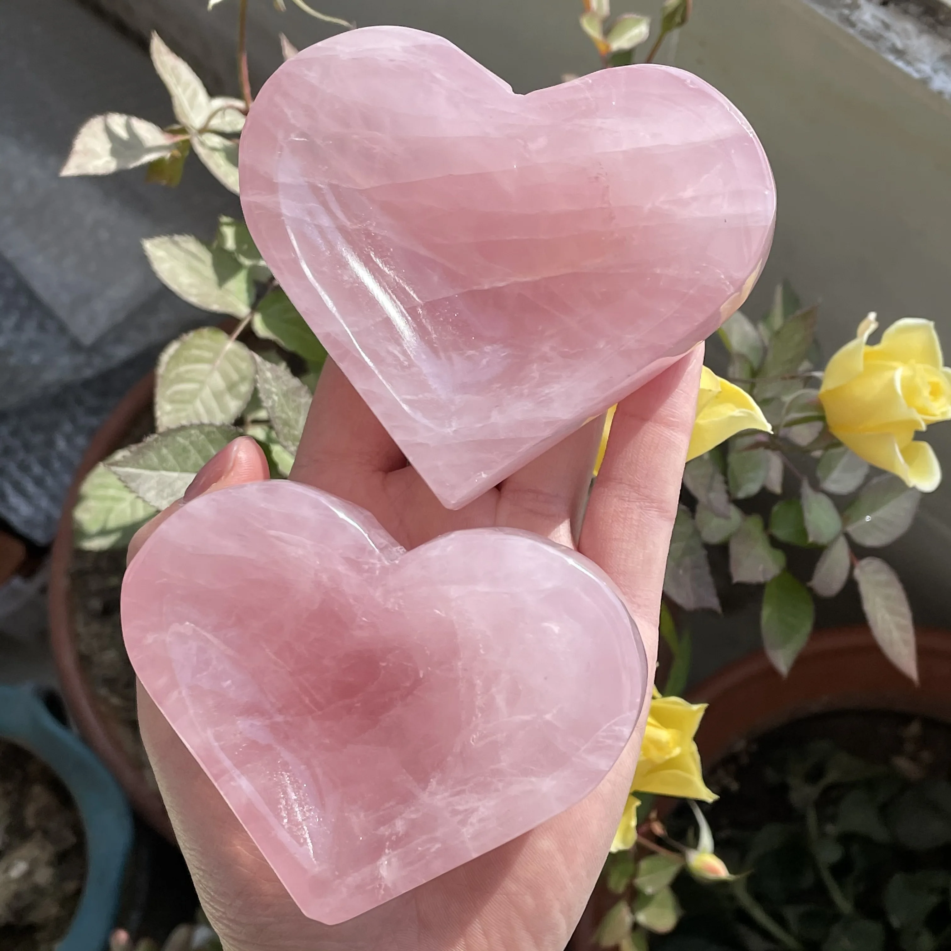New Arrival!!!Natural Rose Quartz Stone Bowl Heart Pink Gift  Crystal  Figurine Chakra