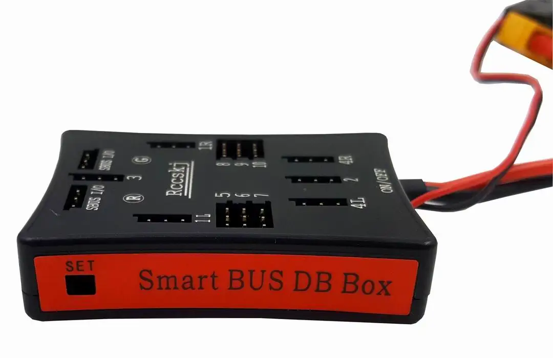 Rccskj 8105 SBUS Servo Section board Power Distribution Box Smart BUS DB Box 4.8-8.4V input for RC 3D airplace / turbojet