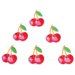 10 pz/lotto Ricamato Cherry Patch Vestiti FAI DA TE Accessori di Cucito Ferro Sul Fumetto della Frutta Sticker FAI DA TE Jeans Cappotti Pantaloni Appliques