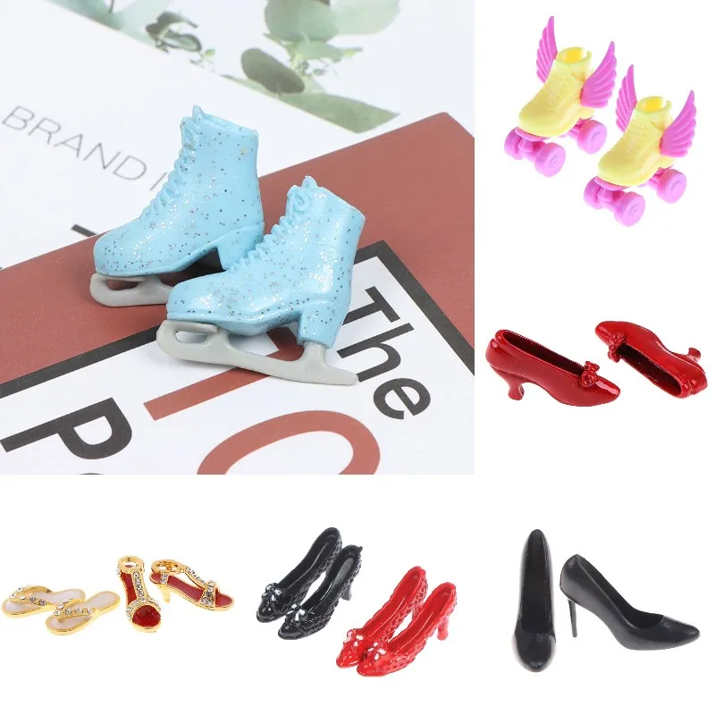 Fashion 1 Pair Dollhouse DIY High Heels Stiletto Shoes Slippers Shoes Roller Skate Fancy Doll Shoes Clothing Decor Accessories