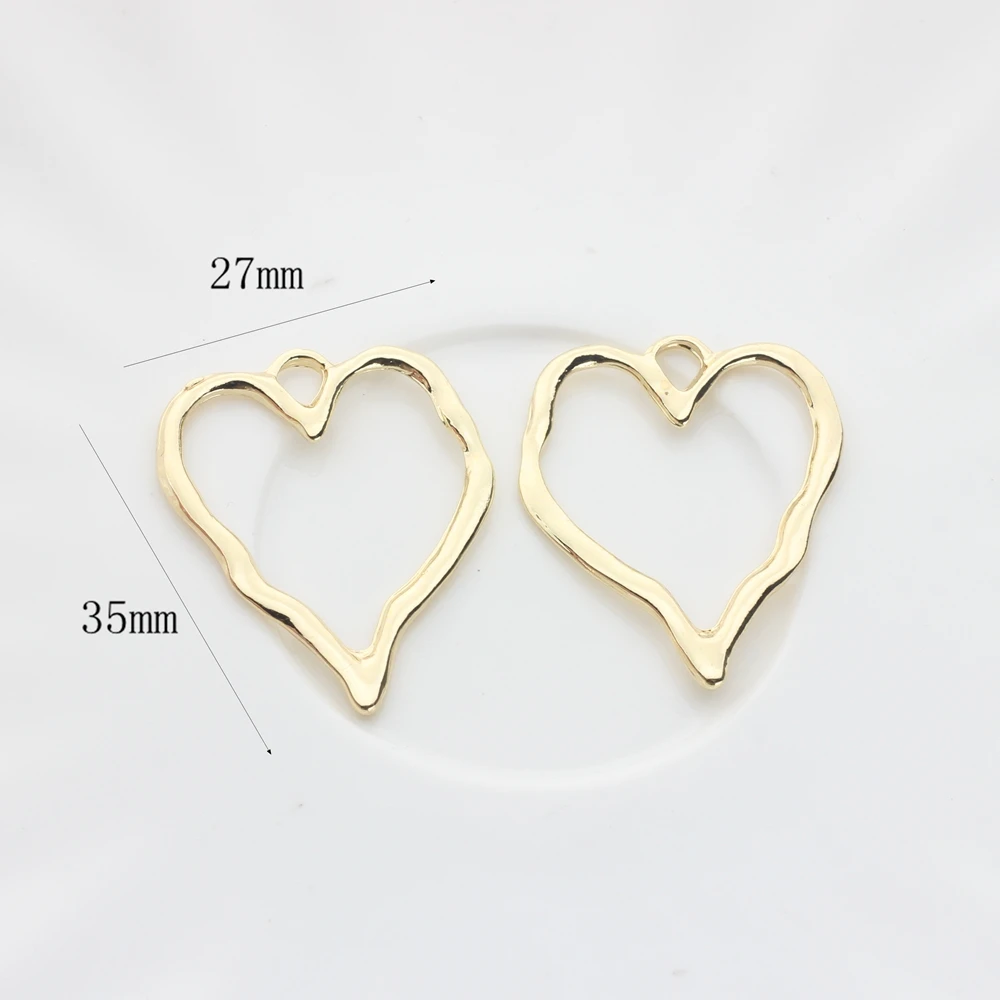 Colgante de corazones huecos de aleación de Zinc, accesorios para hacer pendientes, joyería de moda DIY, 37x30mm, 6 unidades por lote, nuevo