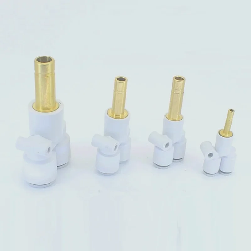 Conector pneumático de tamanhos diferentes com encaixe