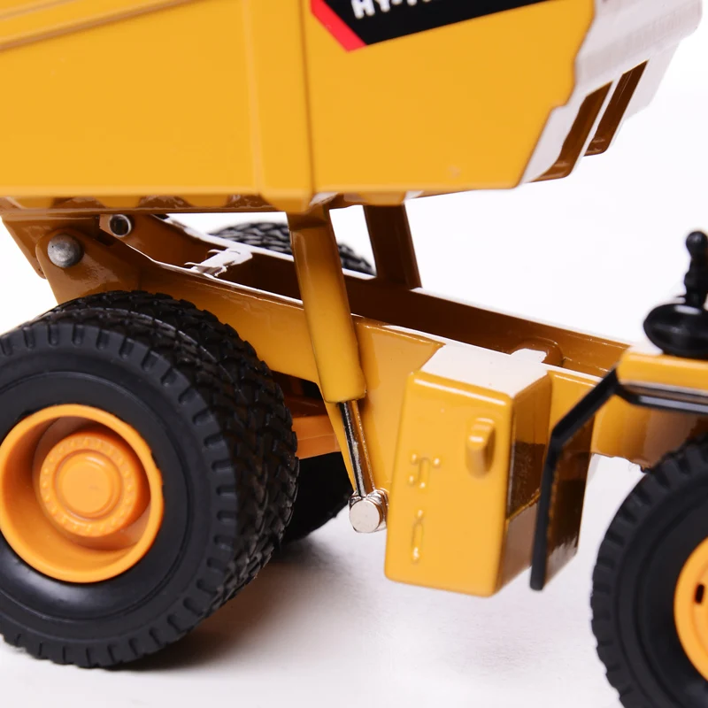 Exquisite truck, 1:50 mine transport alloy model,metal engineering sliding toy,simulation children\'s gift,free shipping