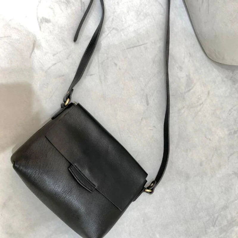 Casual Women Shoulder Bags Classic Design Genuine Leather Crossbody Shoulder Bags Female Cowhide Fashion Shopping Cover Bags