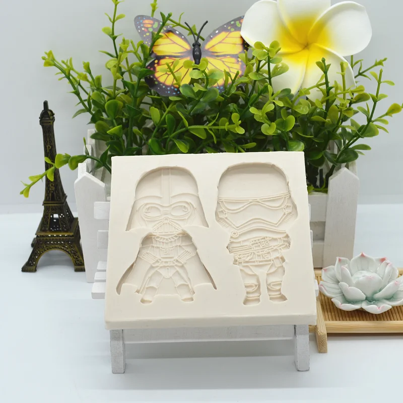 War Character 2 Shape Silicone Mold DIY Cake Chocolate Dessert Fondant Moulds Baking Decoration Tool Kitchenware