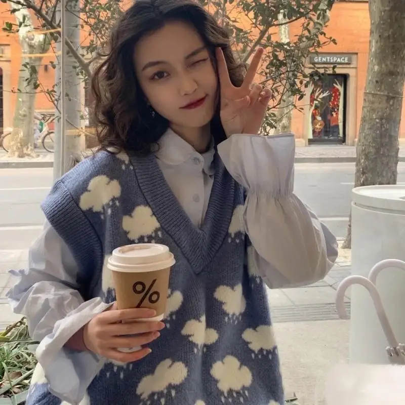 Women Sweater Vests Sweet Girls Knitwear Retro Clouds V-neck Loose Ulzzang Tender Preppy Style Students All-match Lovely Jumpers