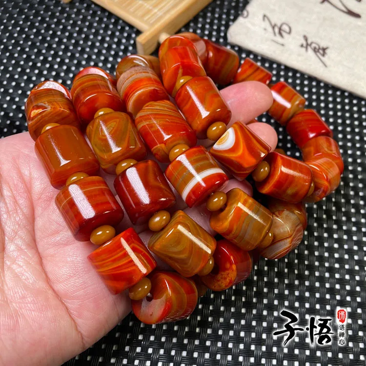 

Fidelity Warring States Red Agate cylindrical bracelets Red and yellow brushed agate fashion men's bracelets.