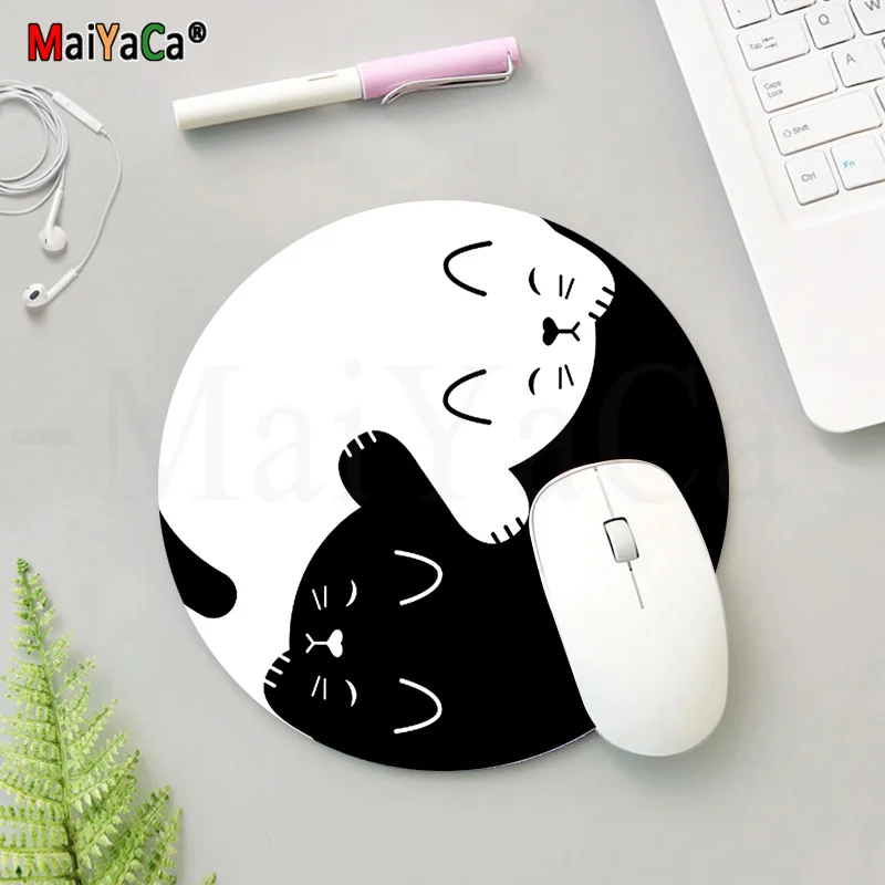 Maiyaca cute Yin Yang cat black and white Customized laptop Gaming round mouse pad gaming Mousepad Rug For PC Laptop Notebook