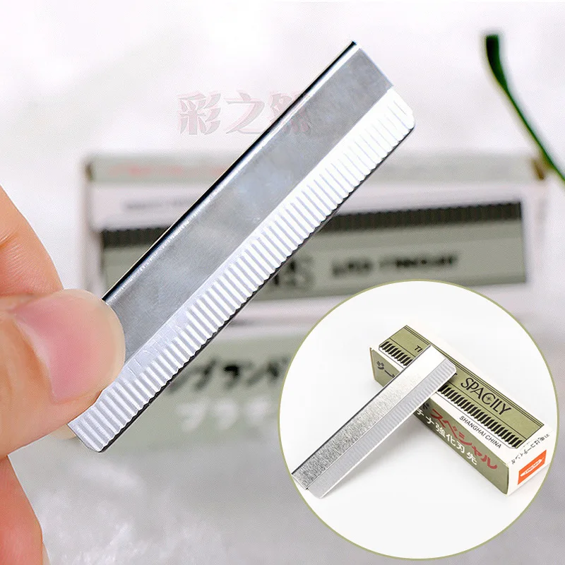 10PCS Eyebrow Trimmer Blade Replaceable Razor For Beauty Salon Makeup Artist Eyebrow Shaver Stainless Steel Makeup Knife