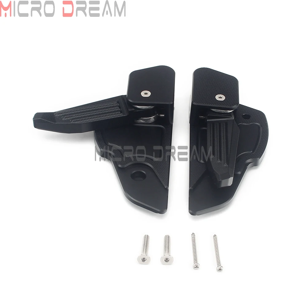 1 Pair Scooter CNC Rear Footrests Foot Rest Passenger Extensions Extended Footpegs Adapter For Sprint 150 125 Primavera 125 150