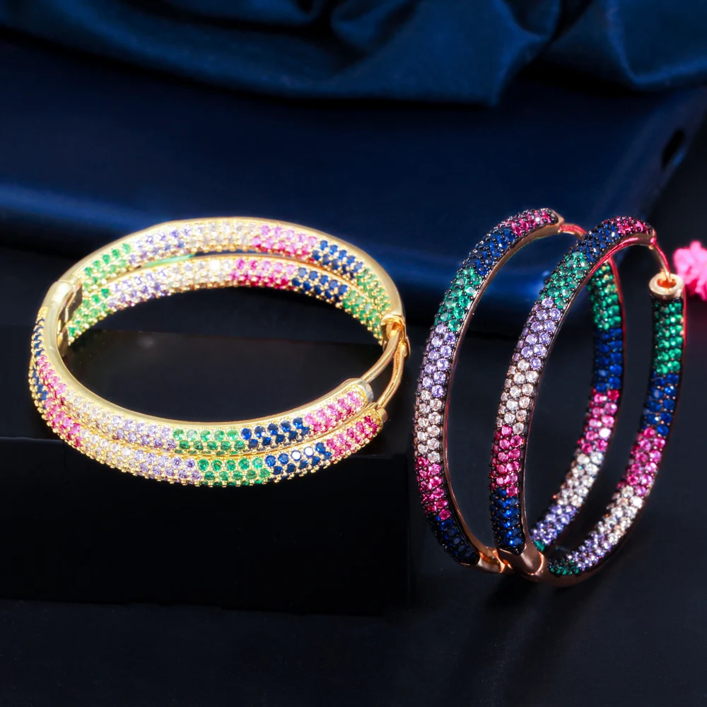 CWWZircons Trendige zweifarbige Regenbogen-Zirkon-Kreis-Creolen für Damen, Schmuck, Hip-Hop, Pendientes Mujer, Großhandel E0440 – Detail 7