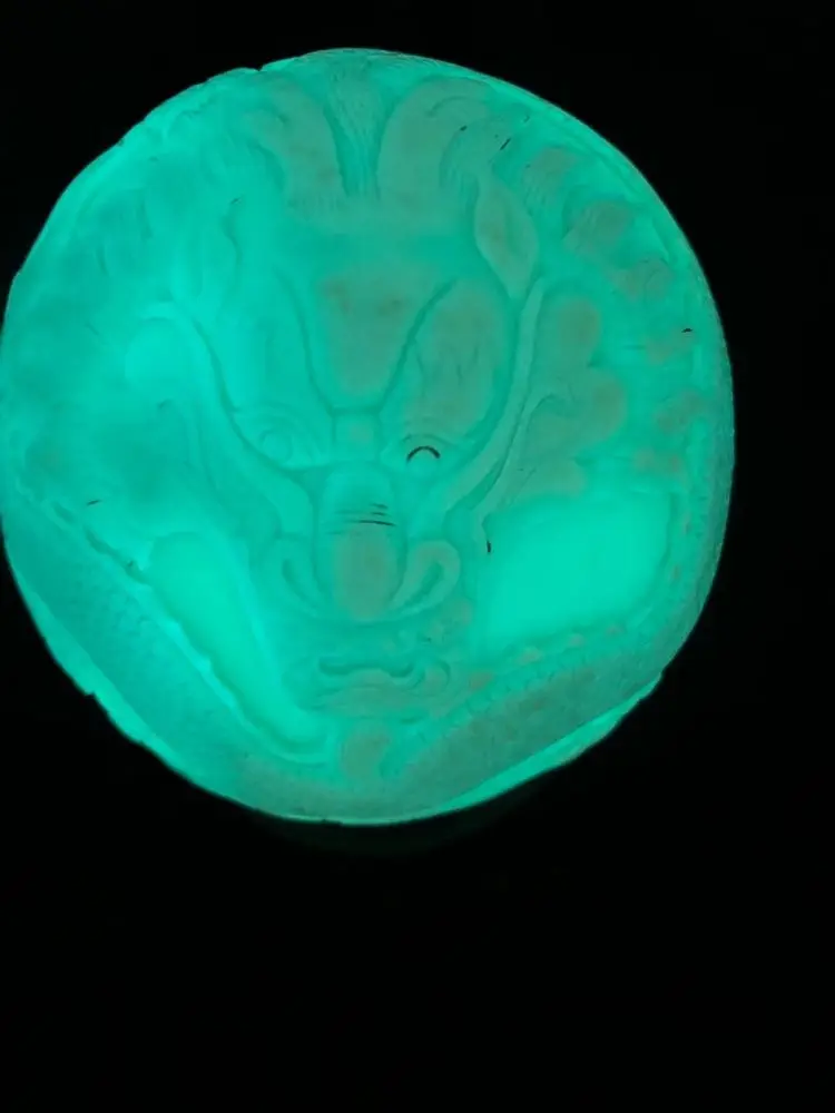 Superb Glow Ore Gemstone Sphere Shine Night-luminous Tombarthite Geomantic Ball Carven Dragon