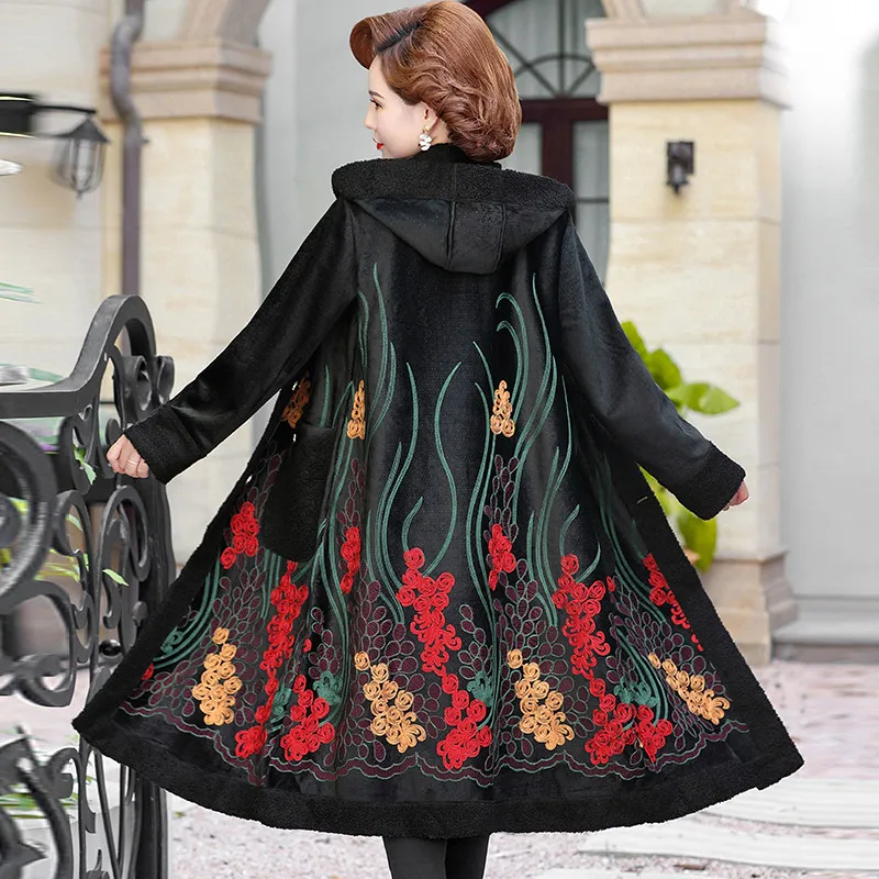 2021 Autumn winter women's Embroidery flowers plush velvet Thick Long Jacket Overcoat Female retro hooded Warm Trench Coats