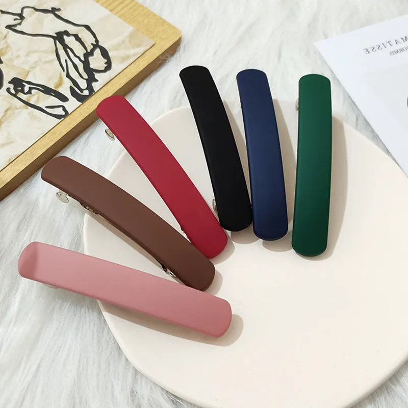 Women Simple Solid Bar Shape Hair Clip Matt Color Acrylic Barrette Fashion Geometric Hair Pin Grip Elegant Hair Holder Headwear