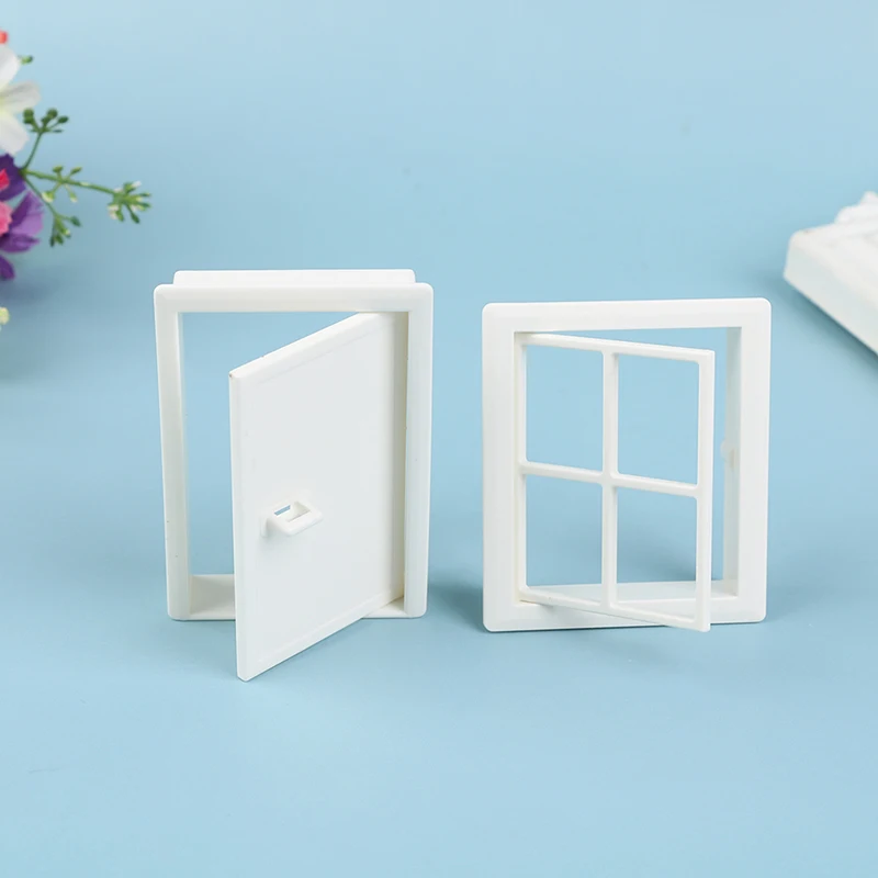 1PC Creative New White Mini Cute Dollhouse Miniature Plastic Doors and Windows house Furniture Accessories Decoration Model Toys