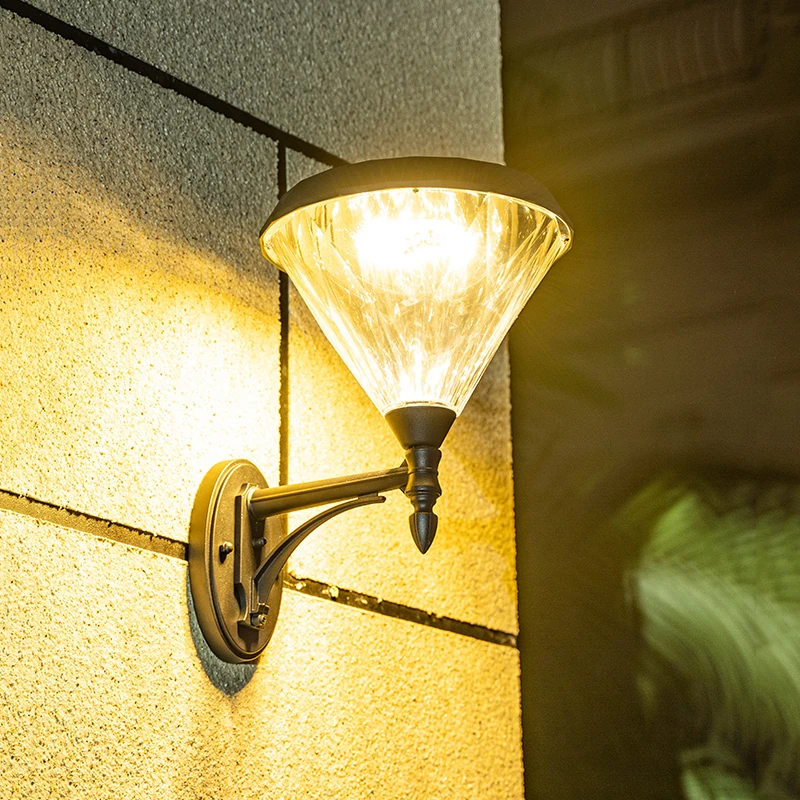 Solar Wall Light Outdoor Aluminum Waterproof Garden Light LED European Wall Light Outdoor Balcony