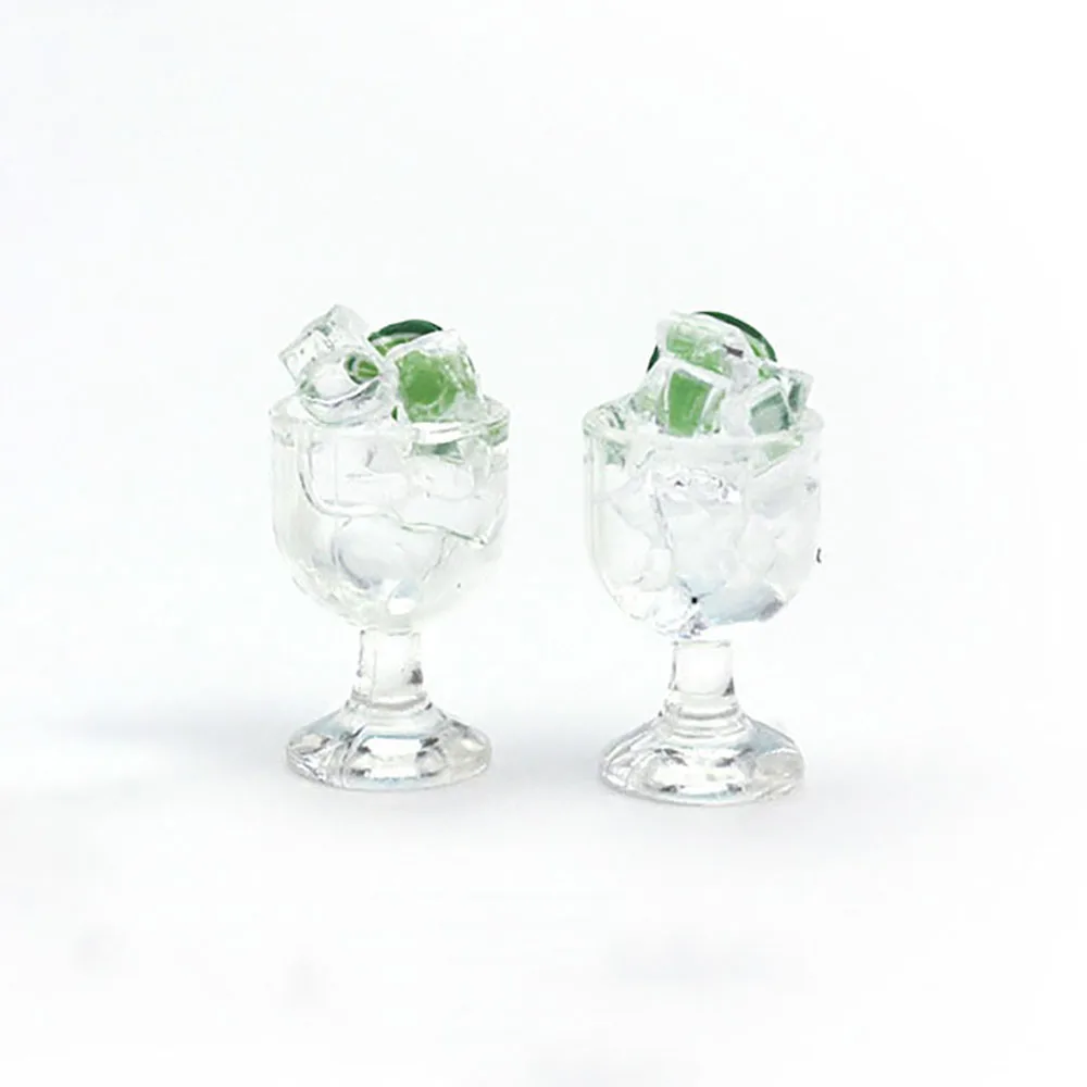 2Pcs 1/12 Dollhouse Miniature Accessories Mini Resin Ice Cube Wine Glass Simulation Goblet Cup Model Doll House Decoration ob11