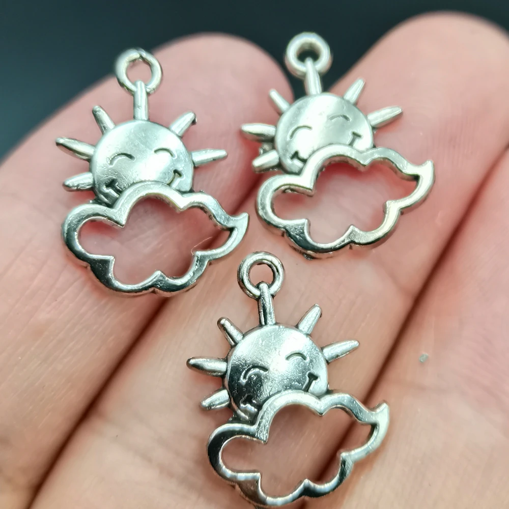 Antiquing 10pcs Metal Alloy Sun and clouds Charms Pendants DIY Earring Bracelet Necklace Jewelry Findings