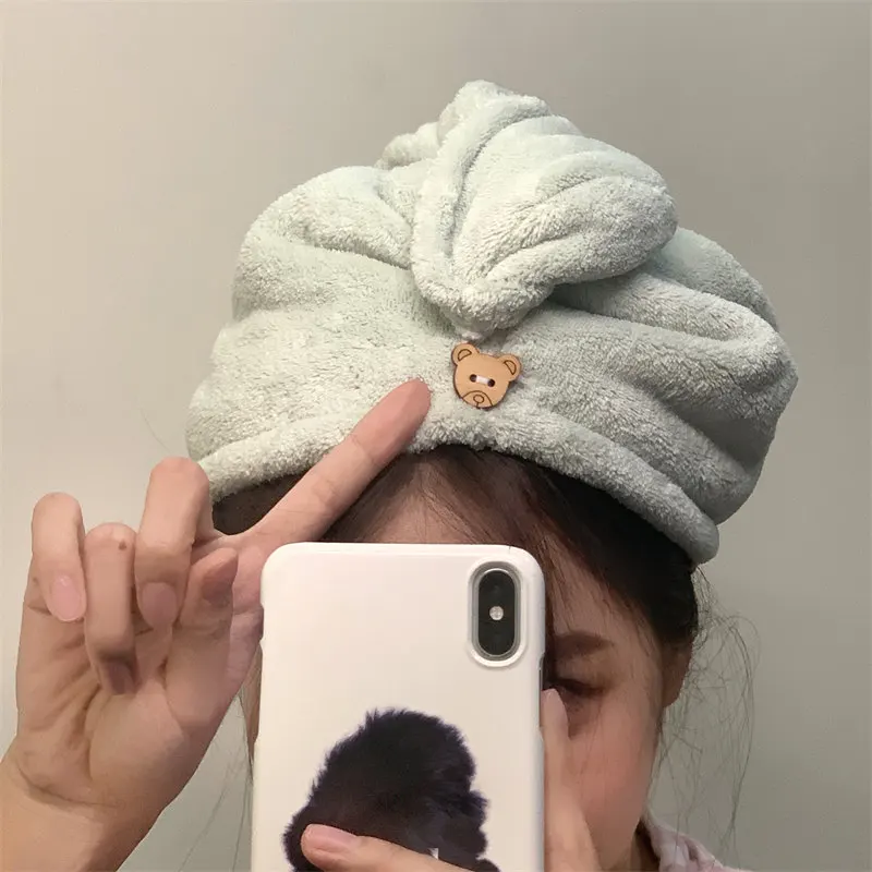 The New 2021 Towel Cute Bear Bath Cap Dry Hair Magic Weapon Water Suction Speed Dry Female Coral Velvet Does Toallas De Baño