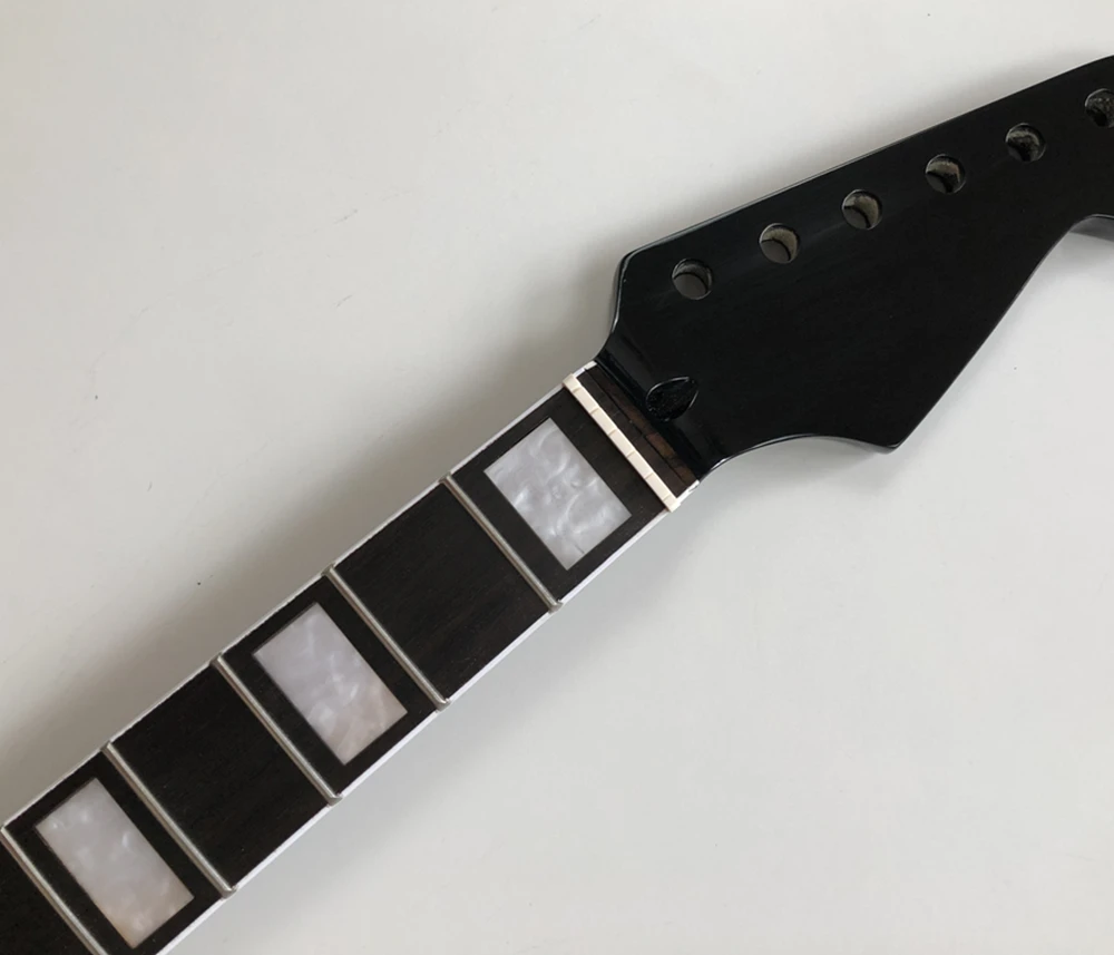 

NEW Guitar Neck 22 Frets 25.5Inch Maple Rosewood Fingerboard Block Inlay Black Gloss