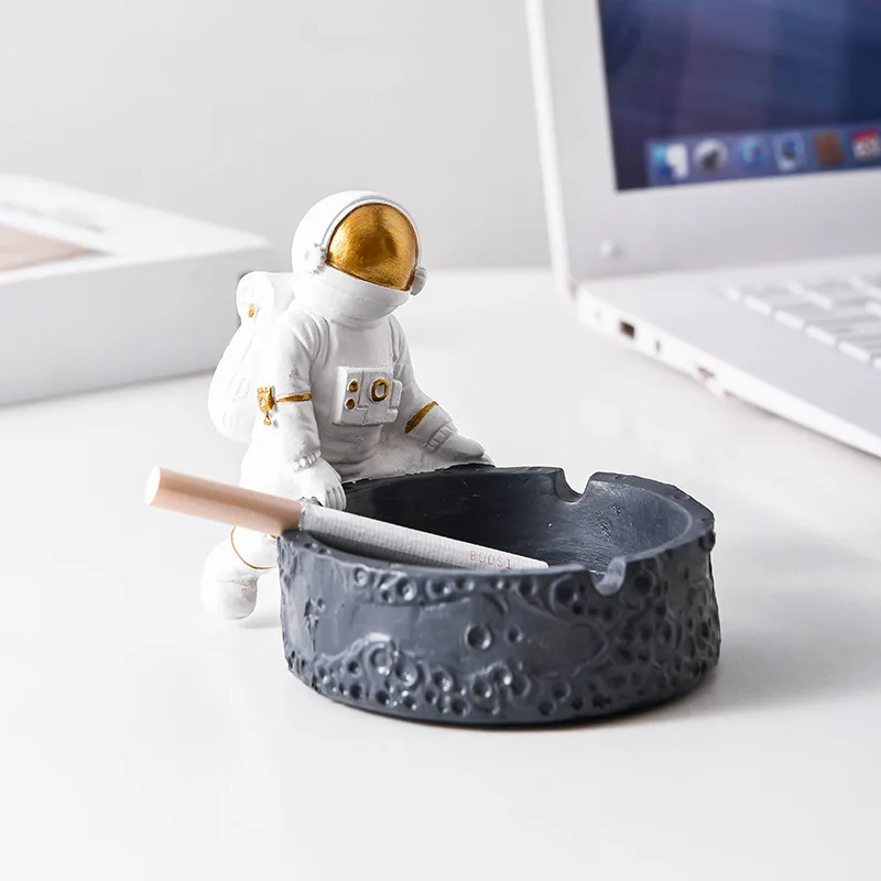 Rasin Astronaut Livingroom Ashtray Modern Home Accessories Office Desk Accessories