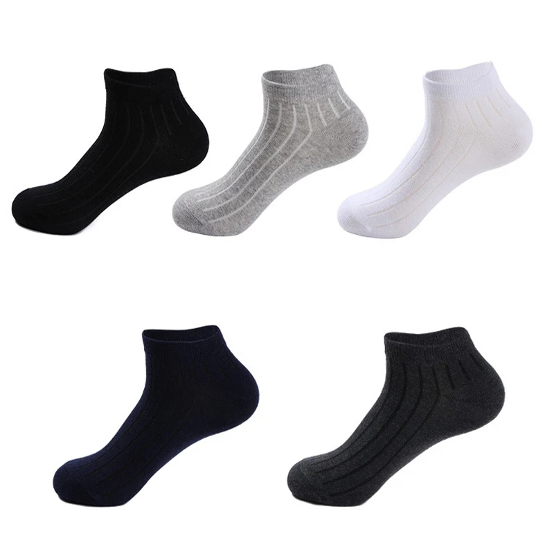 Chaussettes respirantes décontractées pour hommes, baskets de marque en coton de haute qualité, chaussettes courtes noires à séchage rapide, grandes