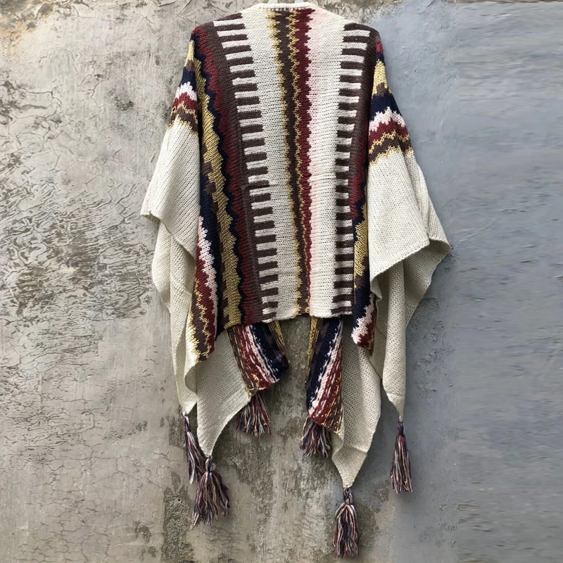 Navajo Style Poncho Autumn Knit Cardigans With Tassels Boho Bat Wing Argyle Pattern Weave Sweater Cape Beige Cloak Duster Coats