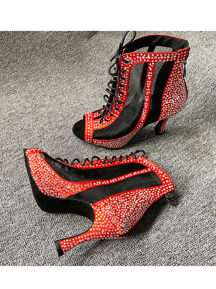 New Style Red Satin Rhinestones Dance Boots Thick Insole Comfortable Meduim Heel Salsa Ballroom Latin Dancing Shoes For Ladies