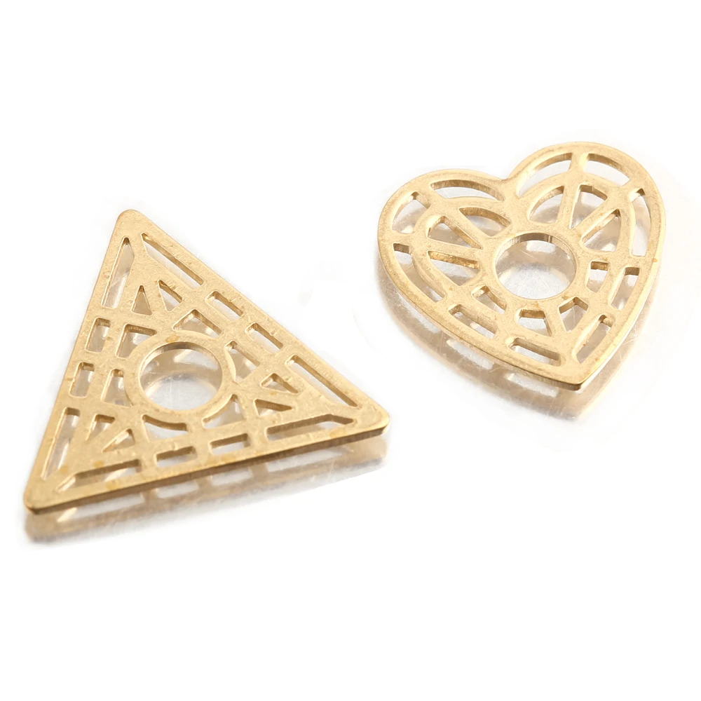 

20Pcs/Lot Raw Brass Wicca Triangle Charms Heart Embroidery Pendant Diy Gypsy Witchy Earrings Bracelet Supplies Jewelry Making