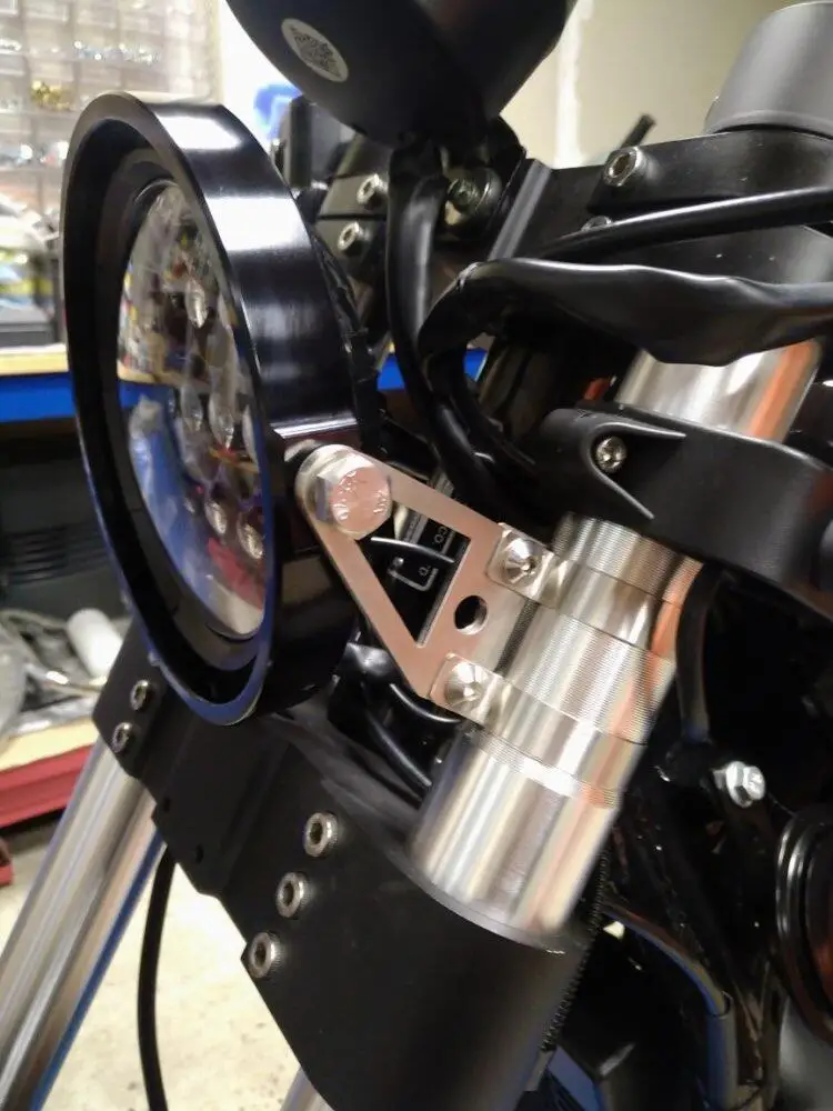5.75 In 7 Inch Aluminum Round Headlight Housing Headlamp Trim Ring Mount Bracket For Harley Honda Yamaha Motorcycles Accessories