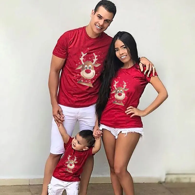 Natale renna famiglia vestiti coordinati madre padre figlia figlio bambino bambino t-shirt regalo di famiglia di natale manica corta rossa