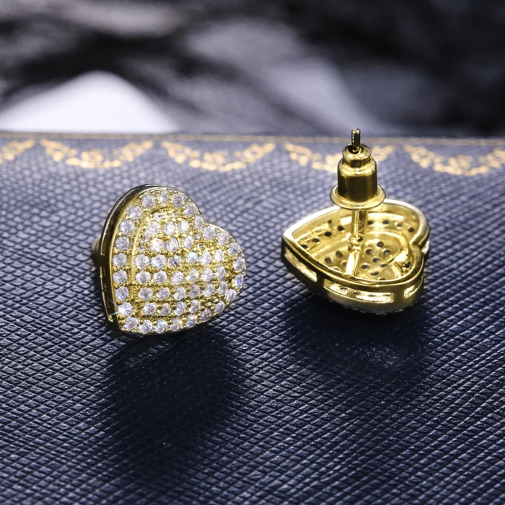 Huitan Classic Design Dazzling Heart Stud Earrings for Women High Quality Romantic Female Accessories Timeless Styling Jewelry