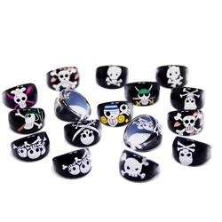 10/20pcs Cartoon Black Skull Samurai Pirate Kids Boy Rings Halloween Acrylic Jewelry Children TRICK OR TREAT party gift